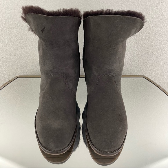 EMU AUSTRALIA Dark Brown Suede Sheepskin Leather Bells Beach Lo Shearling Boots - Picture 7 of 14